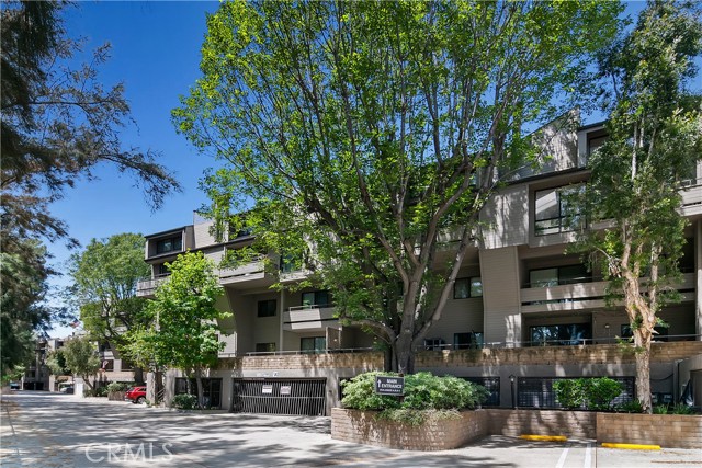 Detail Gallery Image 43 of 51 For 13331 Moorpark St #315,  Sherman Oaks,  CA 91423 - 2 Beds | 2 Baths