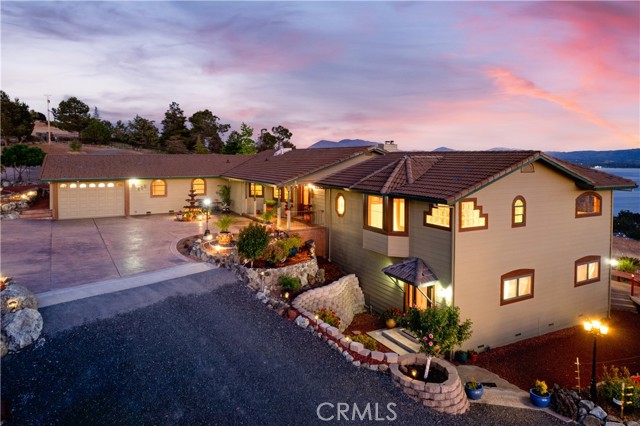 Detail Gallery Image 5 of 48 For 425 Lake Vista, Lakeport,  CA 95453 - 3 Beds | 3/2 Baths