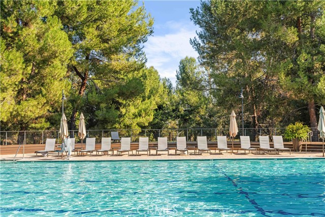 Detail Gallery Image 47 of 55 For 39 Tall Oak, Irvine,  CA 92603 - 2 Beds | 2/1 Baths