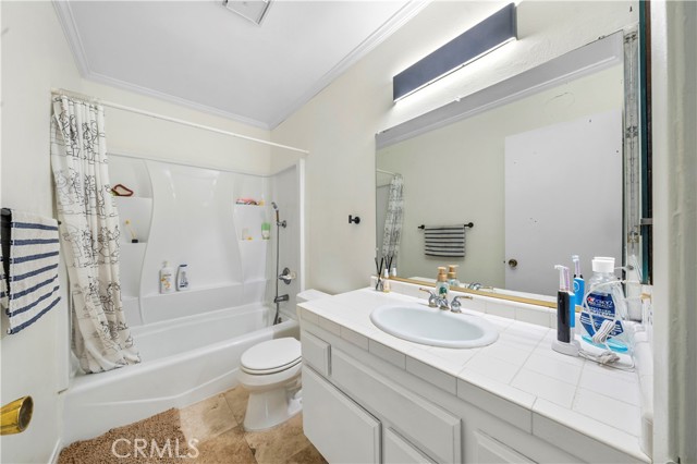 Detail Gallery Image 23 of 38 For 11944 Heritage Cir, Downey,  CA 90241 - 2 Beds | 2 Baths