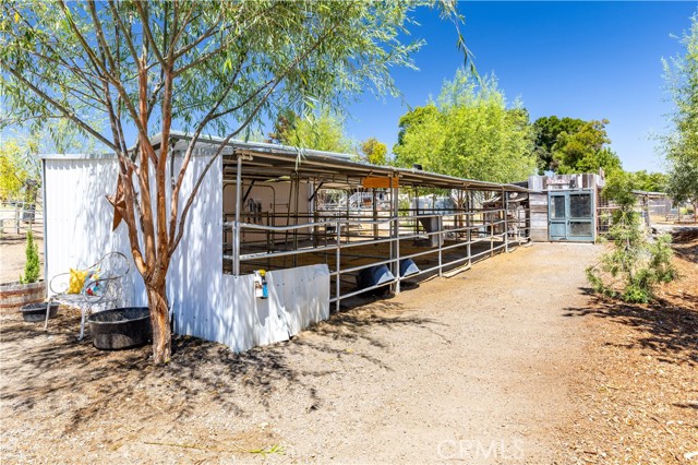 4225 Farousse Way, Paso Robles CA: https://media.crmls.org/medias/7c4801f7-b6b9-4f1c-af9d-f0048dbd6fd0.jpg