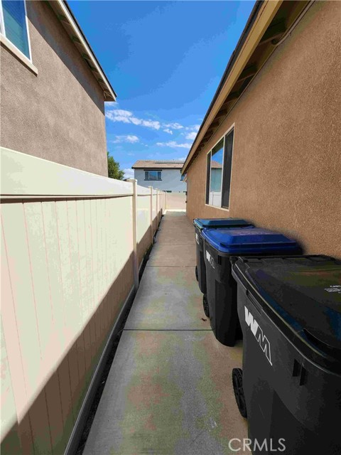 Detail Gallery Image 30 of 32 For 38100 Bella Rosa Dr, Murrieta,  CA 92563 - 3 Beds | 2 Baths