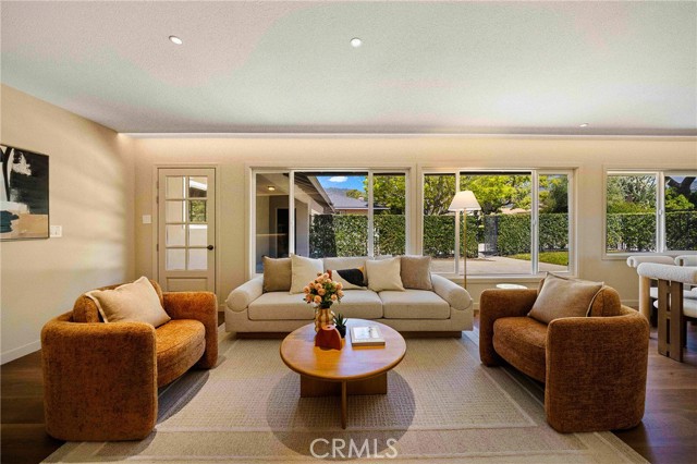 Detail Gallery Image 20 of 32 For 883 E Leadora, Glendora,  CA 91741 - 3 Beds | 3/1 Baths