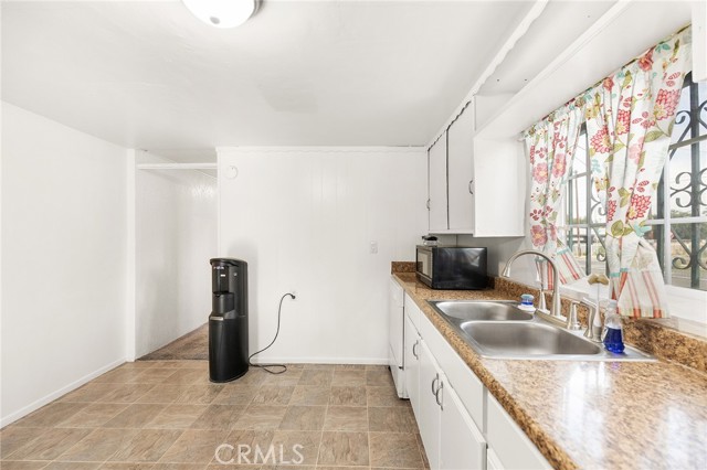 608 Western Avenue, San Bernardino CA: https://media.crmls.org/medias/7c48d669-df80-487d-9248-a26067716c93.jpg