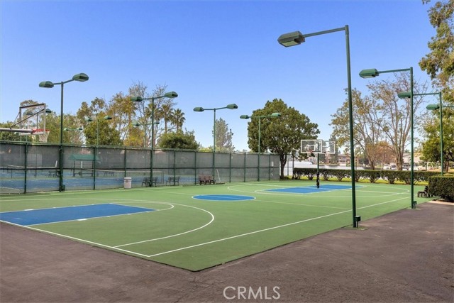 Detail Gallery Image 32 of 36 For 24946 Ravenswood, Lake Forest,  CA 92630 - 4 Beds | 2/1 Baths