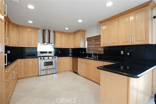 Detail Gallery Image 21 of 42 For 2116 Kings View, Hacienda Heights,  CA 91745 - 4 Beds | 5 Baths