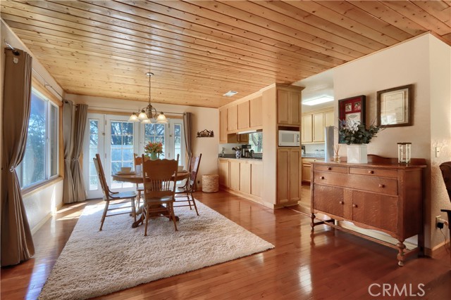 Detail Gallery Image 11 of 57 For 5840 Evergreen, Mariposa,  CA 95338 - 3 Beds | 2 Baths