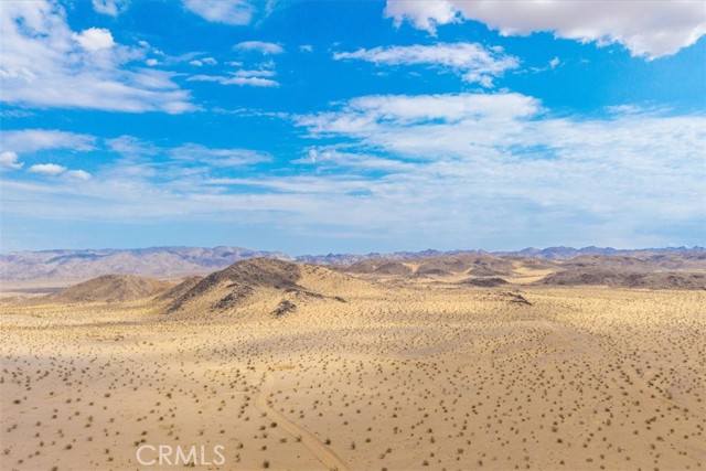 67859 Valle Vista Road, 29 Palms CA: https://media.crmls.org/medias/7c4c257b-51da-417f-a7b5-2a2264e9e51f.jpg