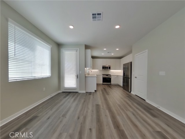 31714 Luther Drive, Menifee CA: https://media.crmls.org/medias/7c4cad8b-81ef-475b-8f91-0713290ebe75.jpg