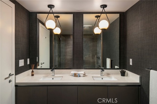 380 Cordova Street, Pasadena CA: https://media.crmls.org/medias/7c4cdcee-a5b1-4a0f-8c2e-cde1cbd43fad.jpg