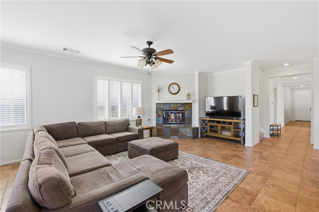 Detail Gallery Image 11 of 45 For 23634 Saratoga Springs, Murrieta,  CA 92562 - 4 Beds | 3 Baths