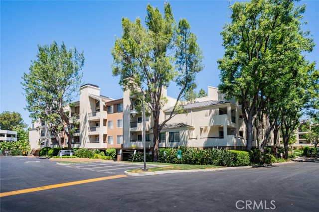 Detail Gallery Image 18 of 30 For 5510 Owensmouth Ave #109,  Woodland Hills,  CA 91367 - 2 Beds | 2 Baths