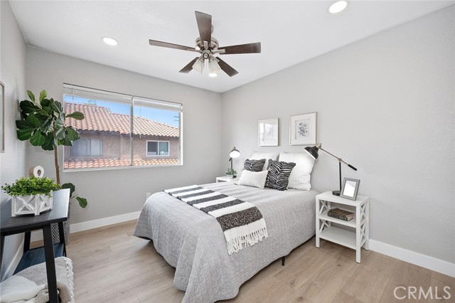 Detail Gallery Image 22 of 34 For 16650 Seville Ave #B,  Fontana,  CA 92335 - 3 Beds | 2/1 Baths