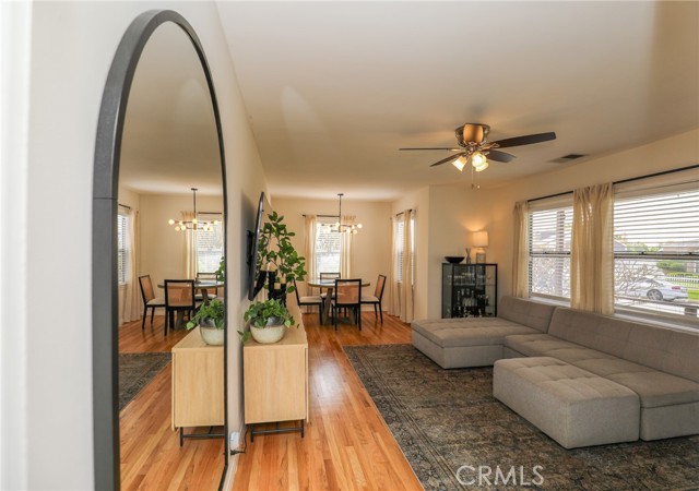 14835 Dalman Street, Whittier CA: https://media.crmls.org/medias/7c4e4e19-4f4d-417d-aa97-27e8edb5aaff.jpg