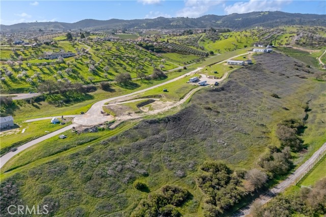 Detail Gallery Image 9 of 14 For 310 Camino Vista Cielo, Paso Robles,  CA 93446 - – Beds | – Baths