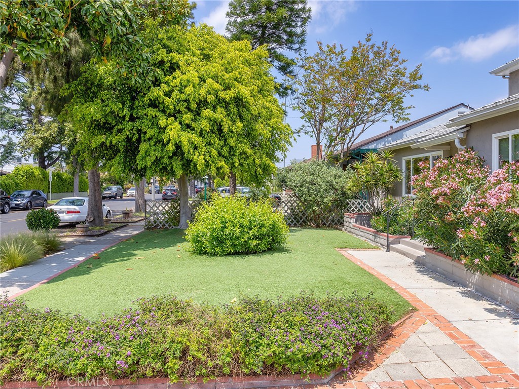 1234 N Pass AvenueBurbank img 19
