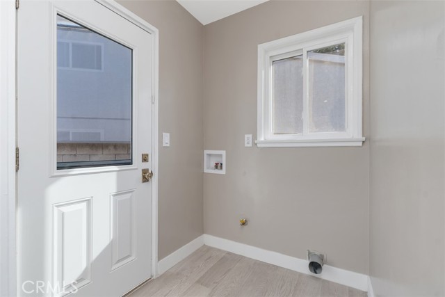 Detail Gallery Image 13 of 38 For 4769 E Malta, Long Beach,  CA 90815 - 3 Beds | 3 Baths