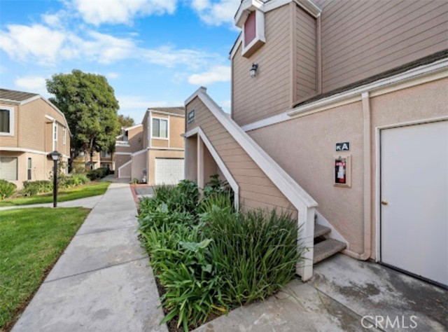 Detail Gallery Image 1 of 30 For 10452 W Briar Oaks Dr #203,  Stanton,  CA 90680 - 2 Beds | 2 Baths