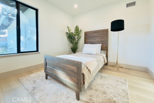 18020 Gerritt Place photo 32