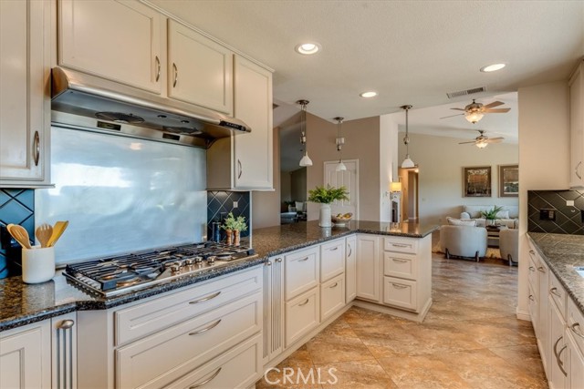 Detail Gallery Image 21 of 62 For 12405 Santa Ana, Atascadero,  CA 93422 - 4 Beds | 3/1 Baths