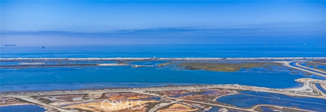 Detail Gallery Image 44 of 44 For 17651 Falkirk Ln, Huntington Beach,  CA 92649 - 4 Beds | 2 Baths