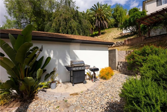 Detail Gallery Image 37 of 44 For 22632 Cass, Woodland Hills,  CA 91364 - 3 Beds | 2 Baths