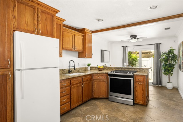 4514 Jamestown, Yorba Linda CA: https://media.crmls.org/medias/7c53a934-4706-4887-a0dc-5a54172a7fa1.jpg