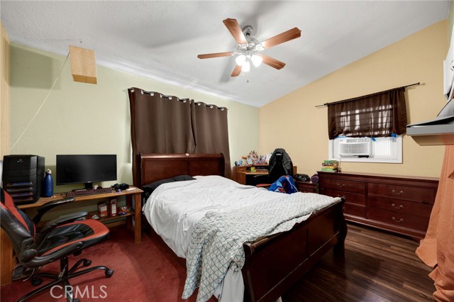 Detail Gallery Image 19 of 27 For 741 E Hawthorne St, Ontario,  CA 91764 - 3 Beds | 2 Baths
