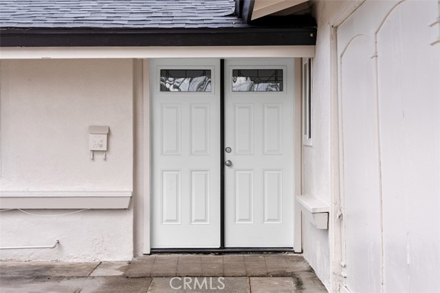 Detail Gallery Image 3 of 28 For 913 S Diamond, Santa Ana,  CA 92704 - 5 Beds | 2 Baths