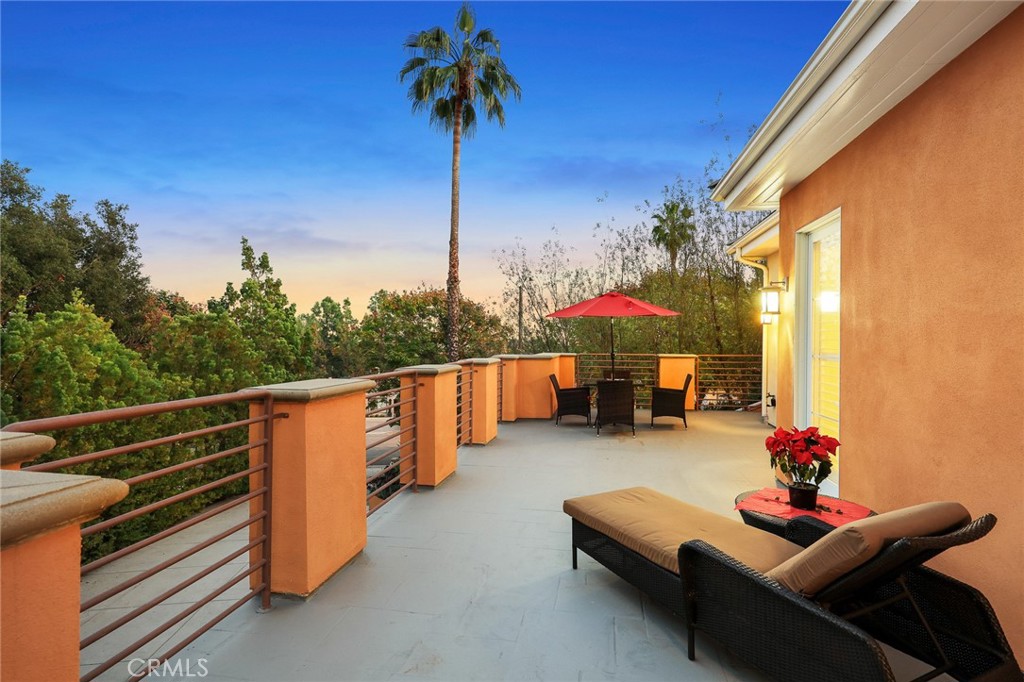 MLS #WS25245039 image #19