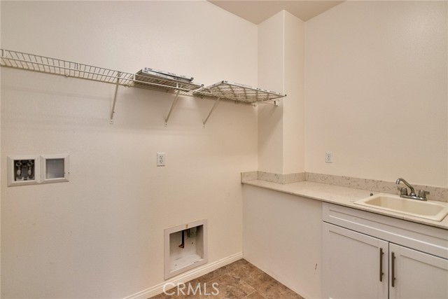 Detail Gallery Image 20 of 45 For 2910 E via Terrano, Ontario,  CA 91764 - 3 Beds | 2/1 Baths