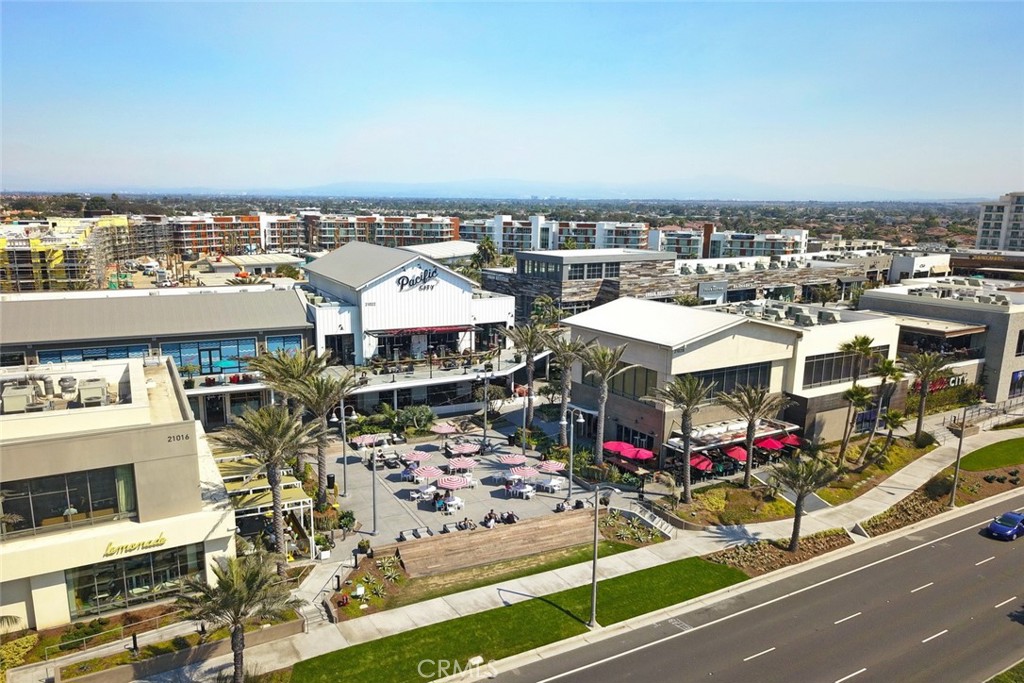 MLS #OC25252159 image #36