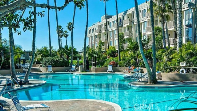 Detail Gallery Image 2 of 2 For 999 N Pacific #F13,  Oceanside,  CA 92054 - 2 Beds | 2 Baths