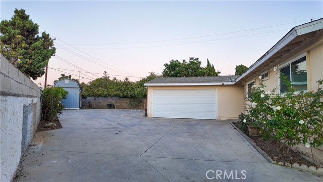 Detail Gallery Image 3 of 38 For 405 S Clara, Santa Ana,  CA 92703 - 3 Beds | 2 Baths