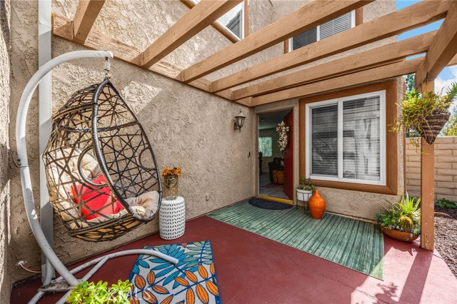 Detail Gallery Image 2 of 27 For 1428 Vista Grande, Fullerton,  CA 92835 - 3 Beds | 2/1 Baths