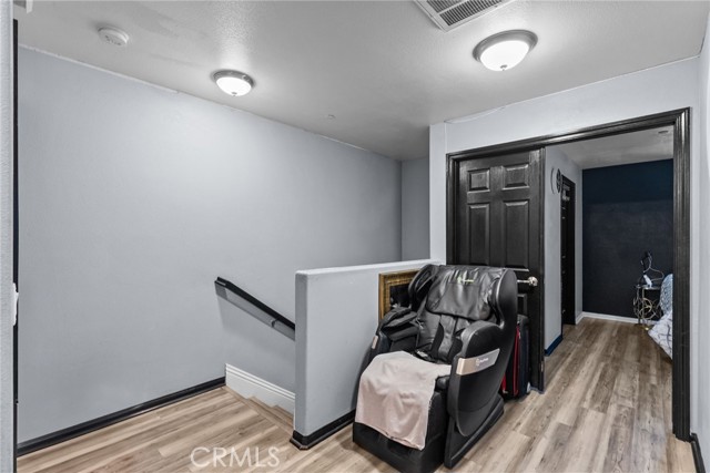 26120 Goldman Place, Saugus CA: https://media.crmls.org/medias/7c5b39bf-fb83-4a4c-ba86-5e8a9157ca08.jpg