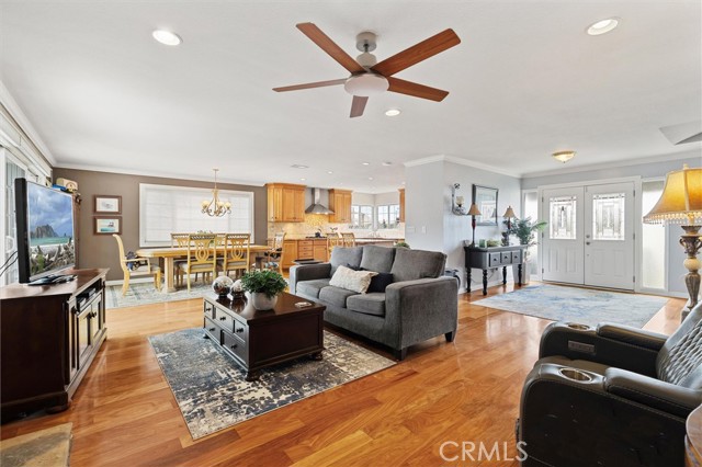 Detail Gallery Image 5 of 31 For 4432 Dorthea, Yorba Linda,  CA 92886 - 4 Beds | 2/1 Baths