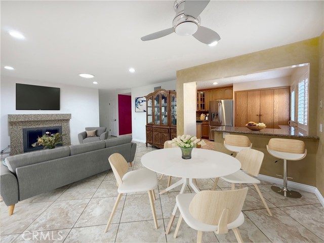 Detail Gallery Image 4 of 22 For 12349 Crepe Myrtle Ave, Chino,  CA 91710 - 3 Beds | 2 Baths