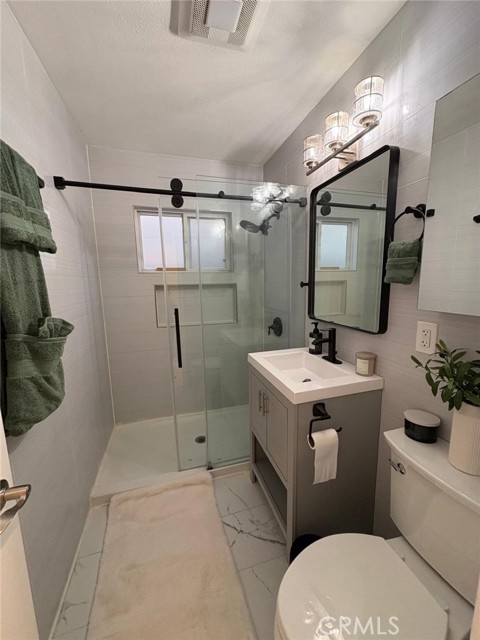 Detail Gallery Image 19 of 25 For 5410 W Davit Ave, Santa Ana,  CA 92704 - 4 Beds | 2 Baths