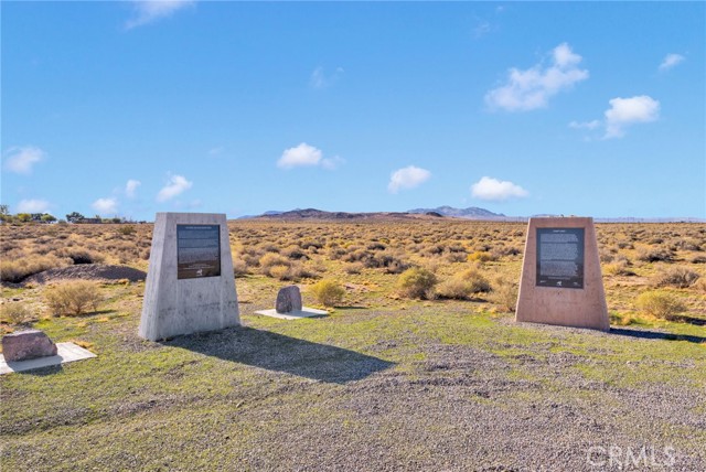 Detail Gallery Image 5 of 62 For 37404 Harvard Rd, Newberry Springs,  CA 92365 - 4 Beds | 3 Baths