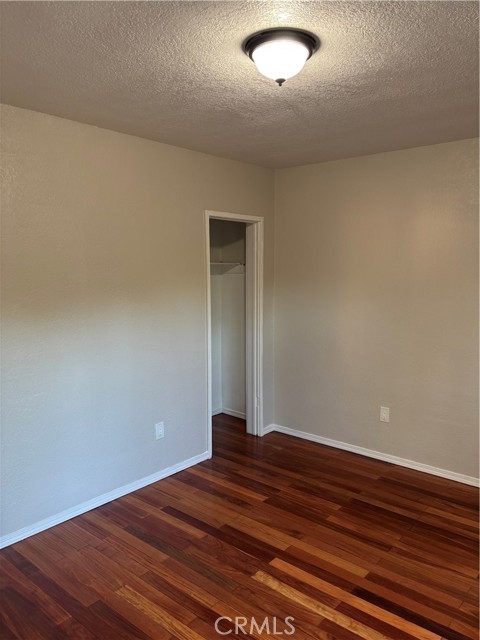 Detail Gallery Image 14 of 18 For 7880 N Claybeck Ave, Sun Valley,  CA 91352 - 2 Beds | 1 Baths