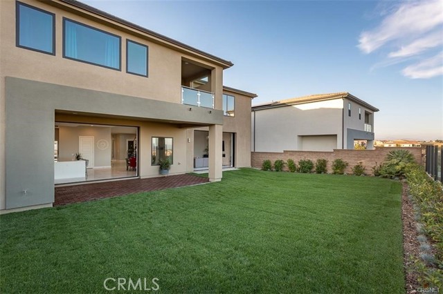 11527 N Darcy, Porter Ranch CA: https://media.crmls.org/medias/7c60b155-0300-42c8-b9ba-16da5a6ea01e.jpg