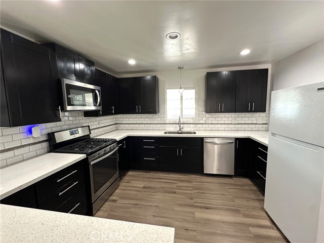 Detail Gallery Image 9 of 40 For 15181 Van Buren Bld #57,  Riverside,  CA 92504 - 3 Beds | 2 Baths