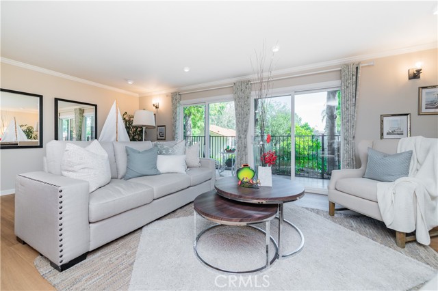 Detail Gallery Image 4 of 38 For 3438 Bahia Blanca #B,  Laguna Woods,  CA 92637 - 2 Beds | 2 Baths