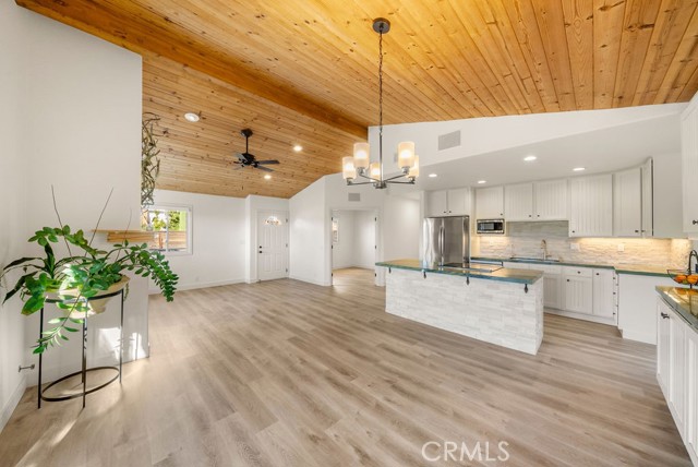 Detail Gallery Image 8 of 25 For 27021 Calle Juanita, Dana Point,  CA 92624 - 3 Beds | 2 Baths