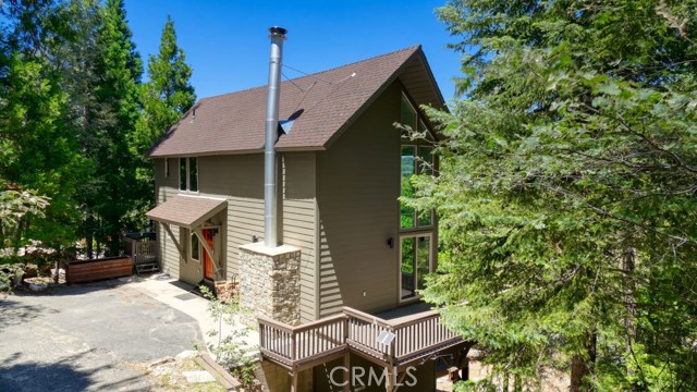 Image 3 for 332 Grizzly Rd, Lake Arrowhead, CA 92352