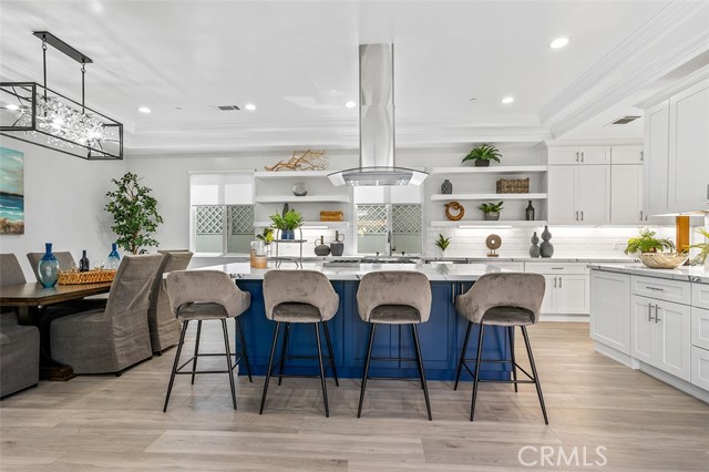 Detail Gallery Image 15 of 74 For 508 Westminster Ave, Newport Beach,  CA 92663 - 5 Beds | 5/1 Baths