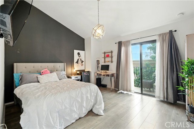 14937 Sherman Way, Van Nuys CA: https://media.crmls.org/medias/7c64ce85-558c-47e2-a839-95d85cc05912.jpg