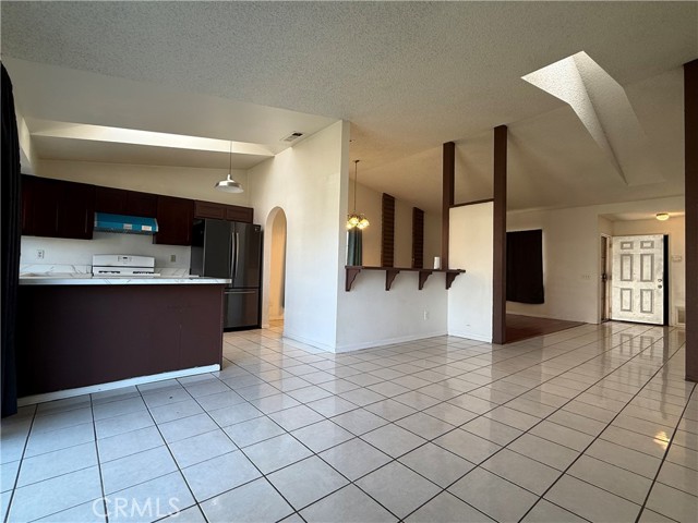 Detail Gallery Image 12 of 25 For 23850 Suncrest, Moreno Valley,  CA 92553 - 4 Beds | 2 Baths