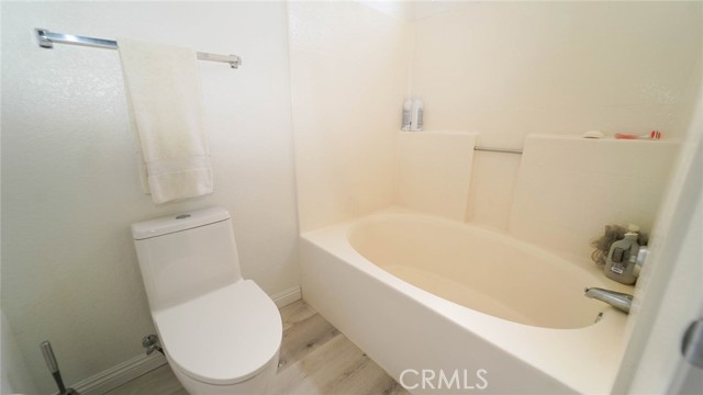 Detail Gallery Image 19 of 29 For 12101 Hinson St, Moreno Valley,  CA 92555 - 4 Beds | 2 Baths